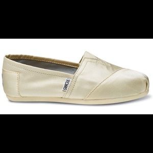 TOMS classic ivory 6.5